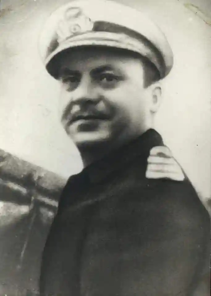 The heroic commander of Vasilissa Olga, Lieutenant Commander Georgios Blessas-Leros